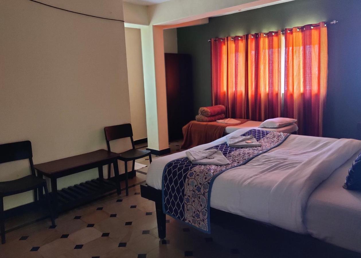 מדיקרי Hotel Caveri Comfort Inn מראה חיצוני תמונה