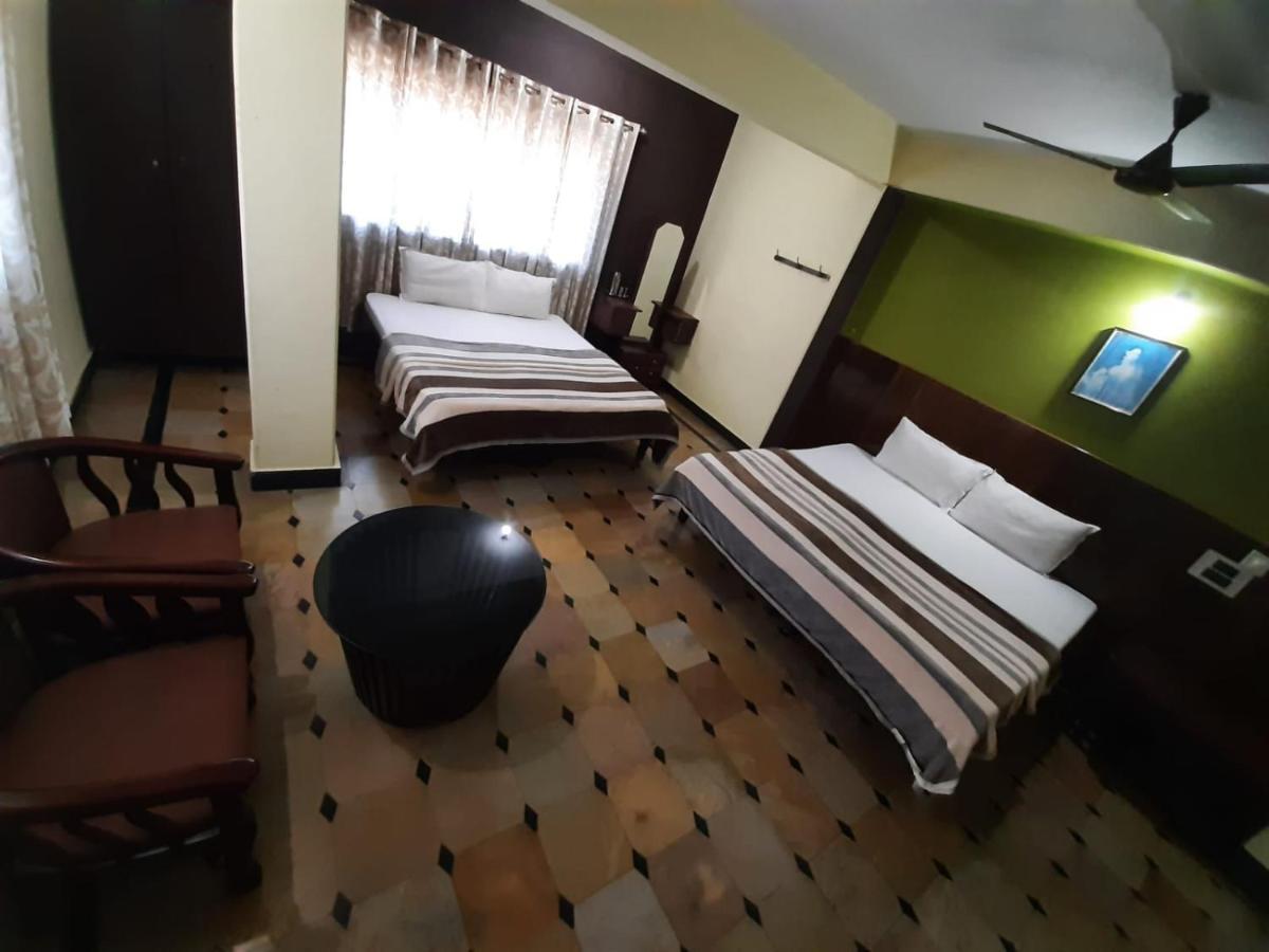 מדיקרי Hotel Caveri Comfort Inn מראה חיצוני תמונה