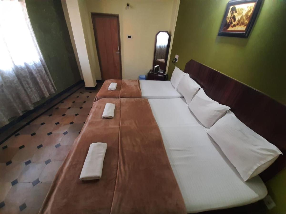 מדיקרי Hotel Caveri Comfort Inn מראה חיצוני תמונה